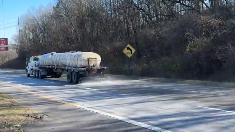 TDOT crews roll through East Tennessee Thursday to pre-treat roads for winter weather