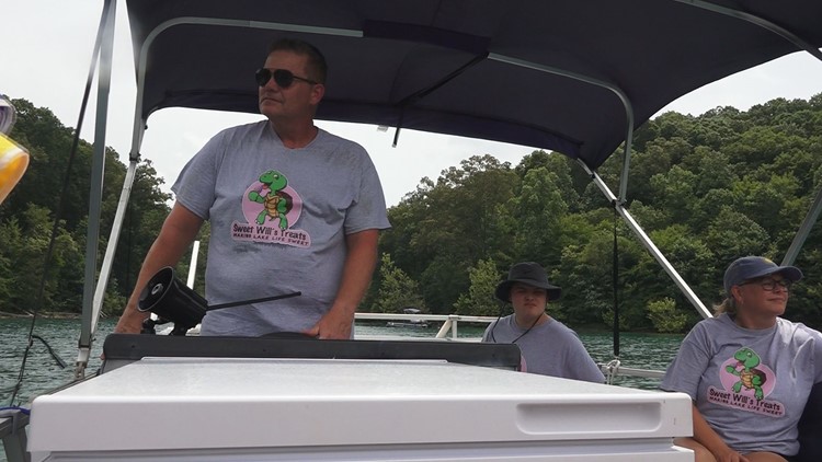Sweet summertime | Family creates ice cream delivery boat, raises money for people with disabilities