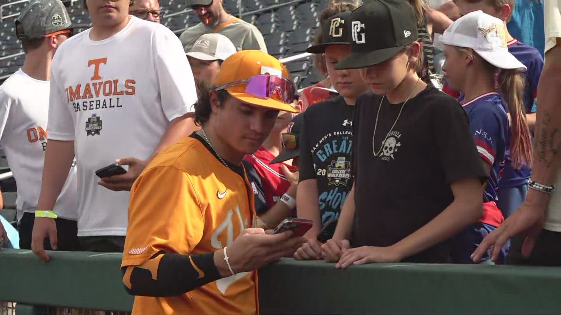 Tennessee beat FSU 7-2 on Wednesday, earning a spot in the finals of the College World Series.