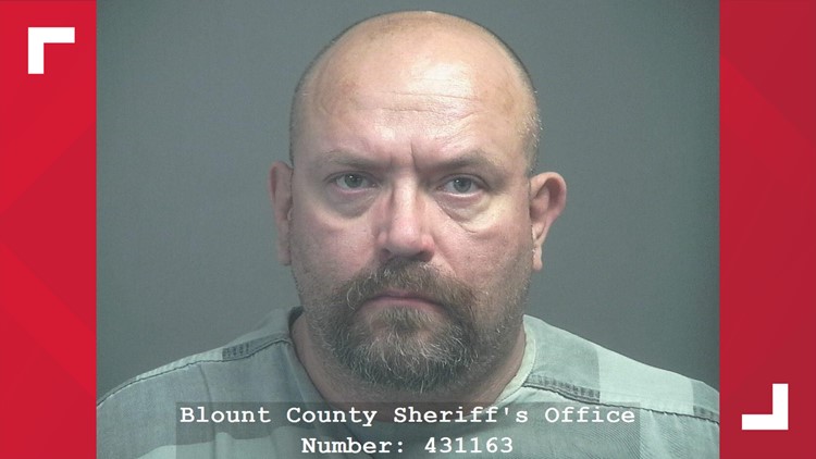 Former KPD officer pleads not guilty to child sex crimes charges