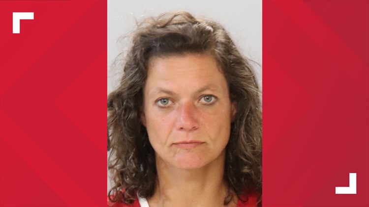 Woman indicted in 2020 fatal crash on Chapman Highway