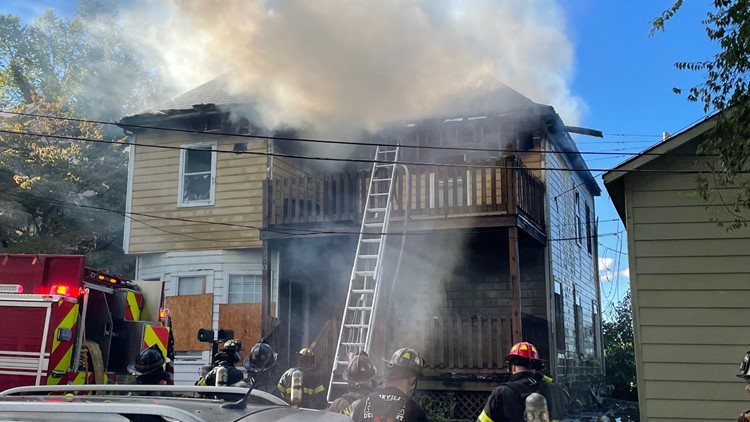 KFD: Crews responding to fire at abandoned house on Forest Avenue