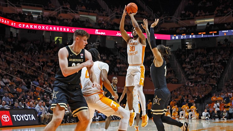 No. 5 Tennessee beats Vanderbilt, 77-68