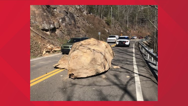 TDOT: Boulder removed from Wears Valley Road
