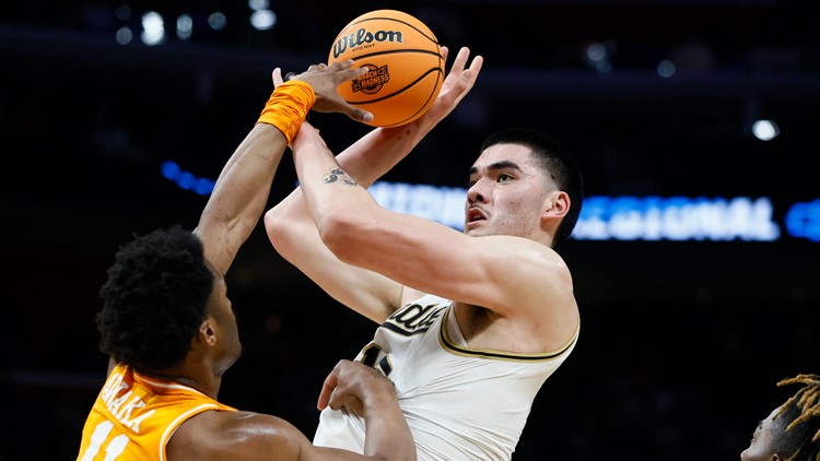 Tennessee falls to Purdue in Elite 8, 72-66