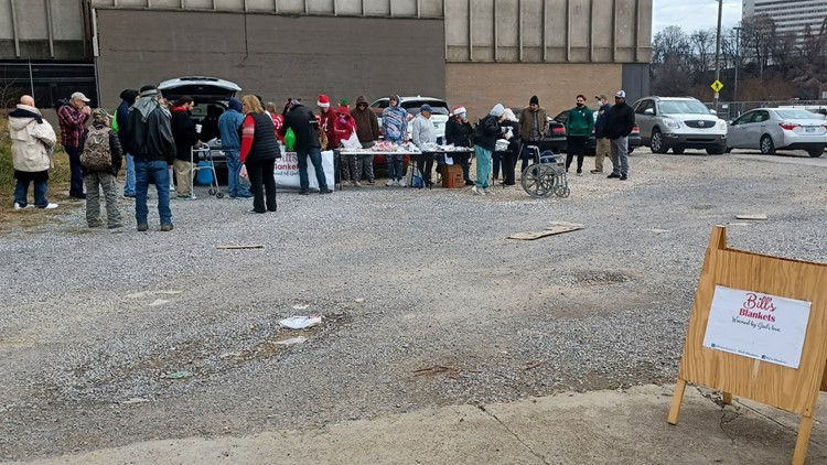 Nonprofit gives directly to people in need, feeding them over the holidays