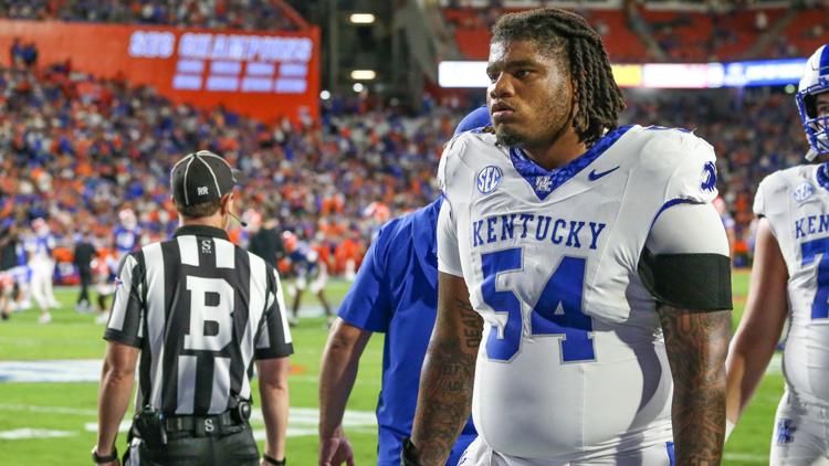 Kentucky offensive lineman to sit out upcoming Neyland Stadium matchup against his former team after injury