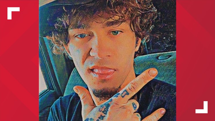 MCSO searching for burglary suspect in Monroe Co. with warrants for terroristic threats and assault with a gun