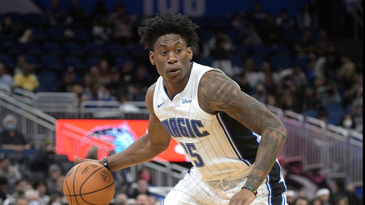 Orlando Magic re-sign VFL Admiral Schofield to a two-way contract