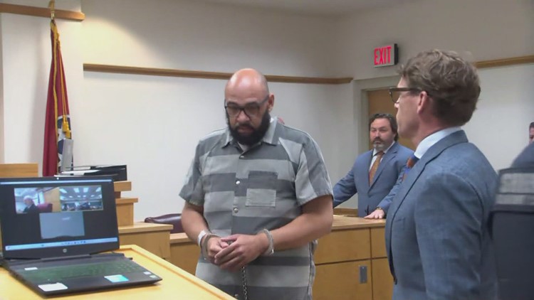 Bond hearing set for Marcus DeHart, the brother of Blount County fugitive Kenneth Wayne DeHart Jr.