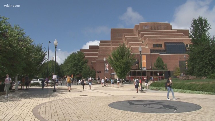 University of Tennessee extends mask requirement amid rising COVID-19 cases across the state