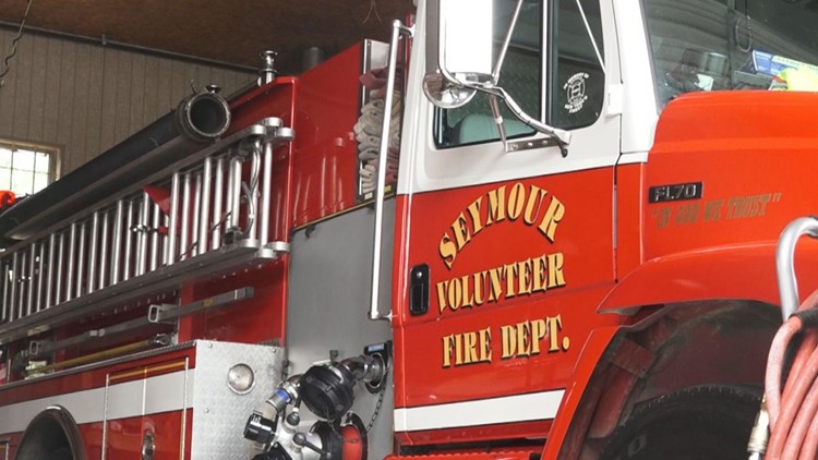 Crews respond to fire near Seymour in Blount County