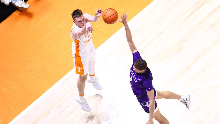 No. 8 Tennessee beats Tarleton State, 65-46