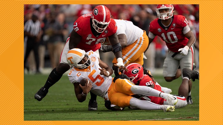 No. 1 Tennessee loses first game to No. 3 Georgia, 27-13