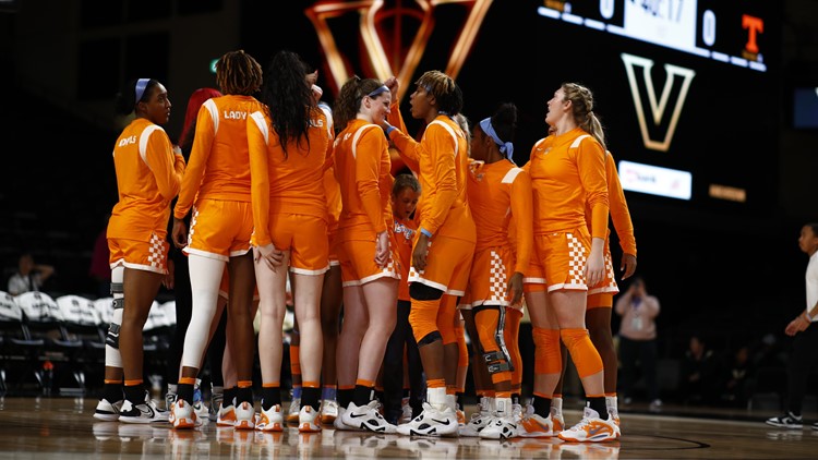 Lady Vols hold off Vanderbilt, 84-71