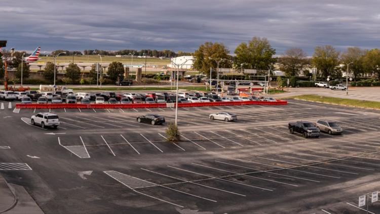 McGhee Tyson Airport closes surface lot for parking garage expansion