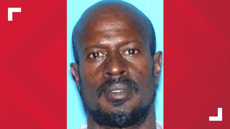 Knoxville police searching for man facing domestic assault charges since July