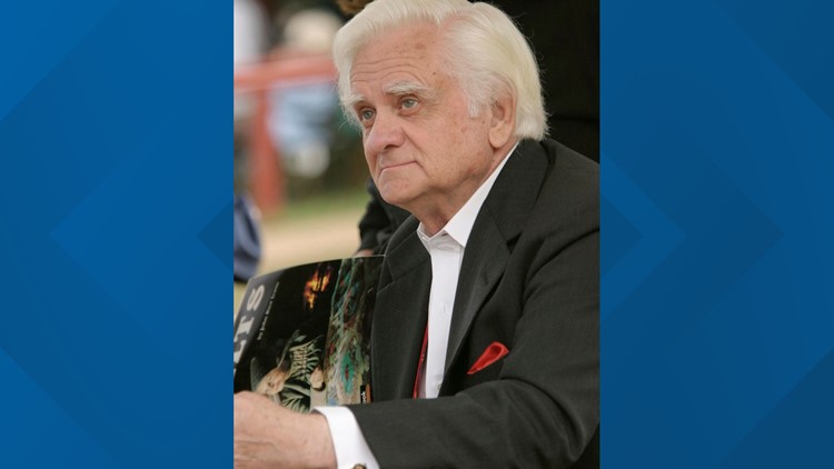 Museum of Appalachia founder John Rice Irwin dies at 91