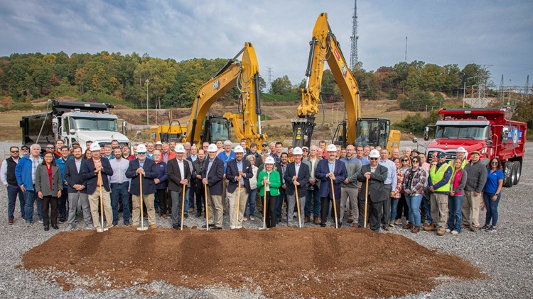 Work begins on new Y-12 lithium processing facility with groundbreaking ceremony Work begins on new Y-12 lithium processing facility with groundbreaking ceremony