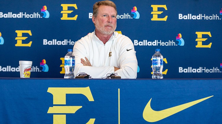 Randy Sanders to step down as ETSU head football coach after announcing retirement