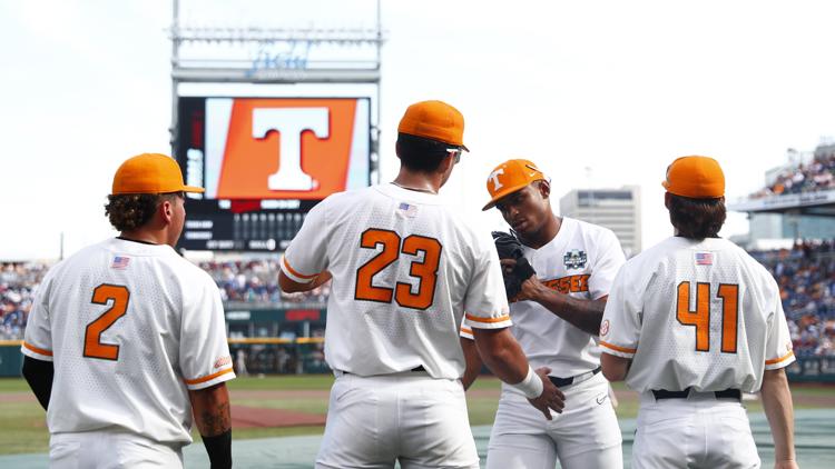 Tennessee falls in Game One of College World Series Finals to Texas A&M, 9-5
