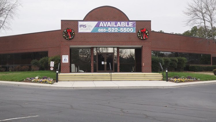 10Investigates: Knoxville-based solar company downsizing due to major issues with parts from supplier