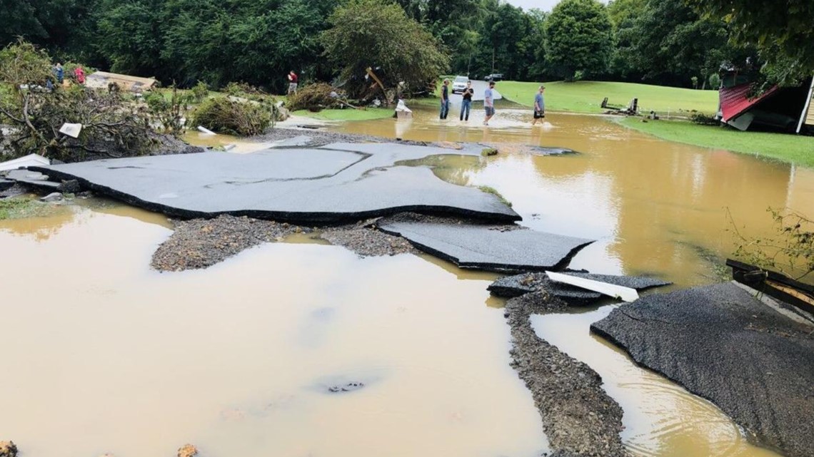 10 dead, 31 missing in Tennessee after flooding - Vimarsana News
