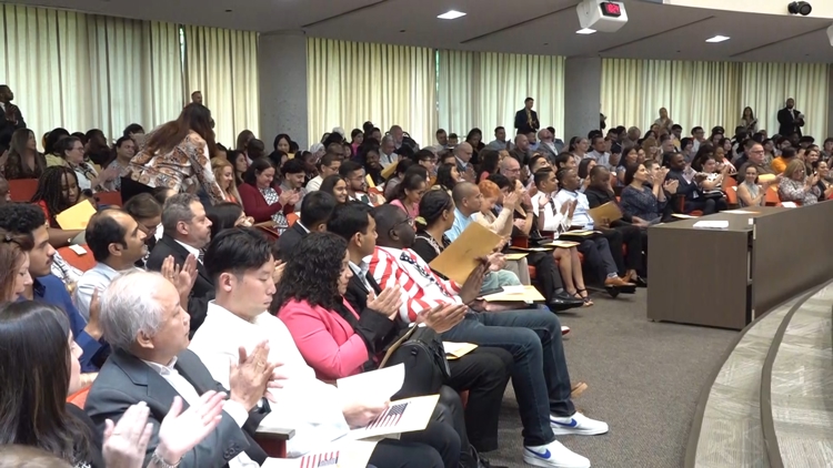 Knoxville welcomes up to 150 new US citizens after naturalization ceremony Wednesday morning