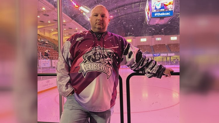Knoxville Ice Bears donating portion of ticket sales to help KCSO corporal, family that lost home in fire