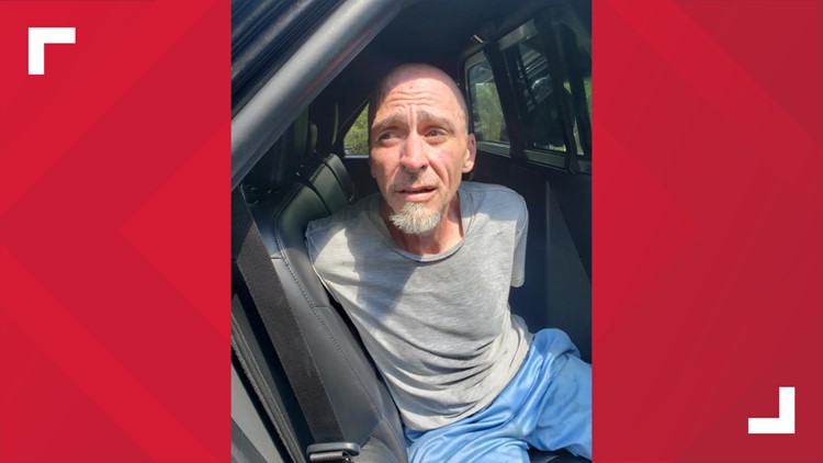 Sweetwater Police: Convicted felon arrested following two home burglaries