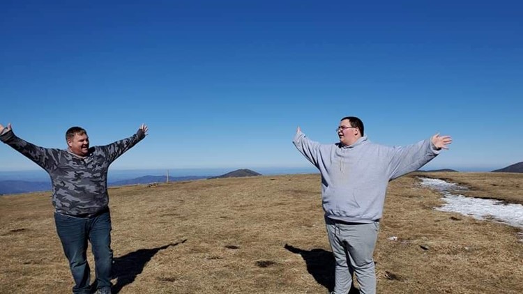 Teen with autism hikes 50 miles in the Great Smoky Mountains Teen with autism hikes 50 miles in the Great Smoky Mountains
