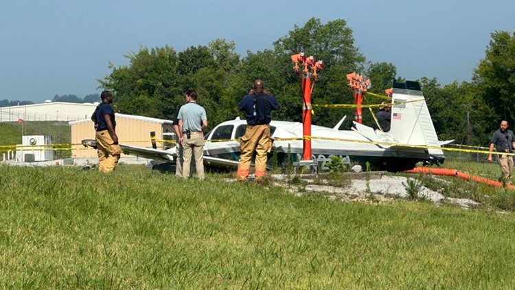 Two people hospitalized after plane crash at Chattanooga Metropolitan Airport