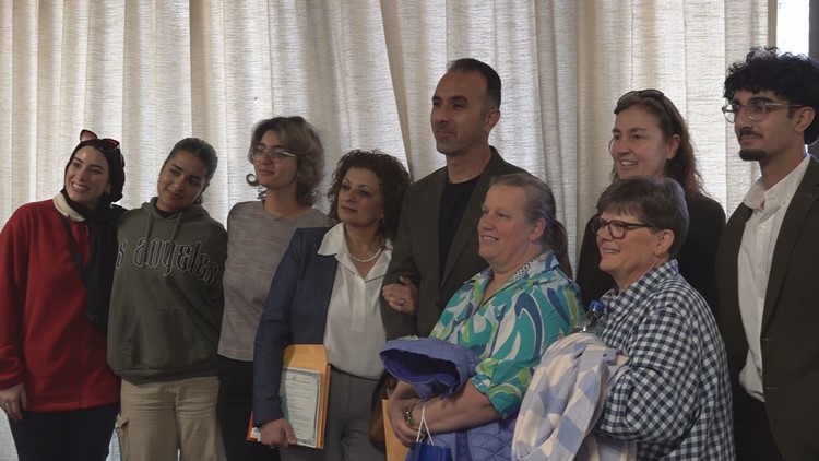 Almost 150 people celebrate becoming a U.S. citizen in Knoxville