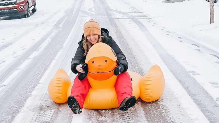 Check out all the pictures of East Tennesseans and animals enjoying the snow!