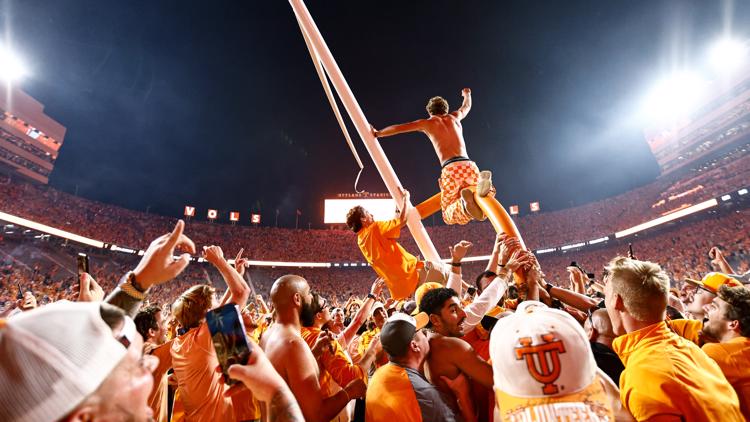 Tennessee football jumps to No. 3 in AP Top 25 Poll