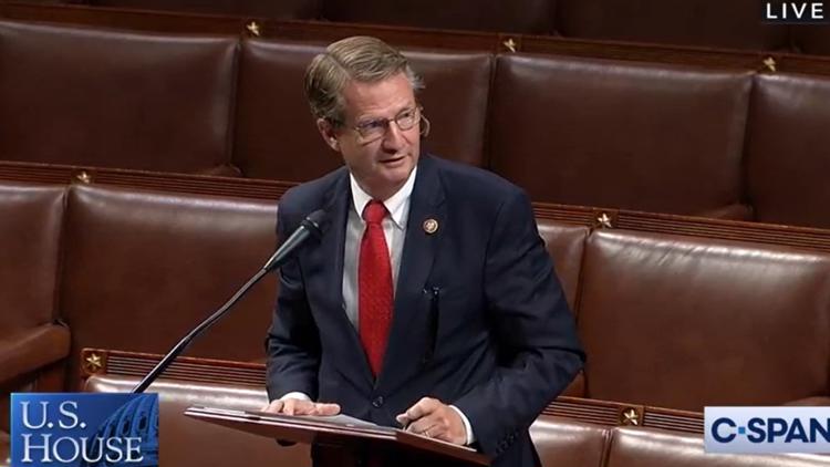 Representative Tim Burchett introduces bill to implement term limits for new members of Congress