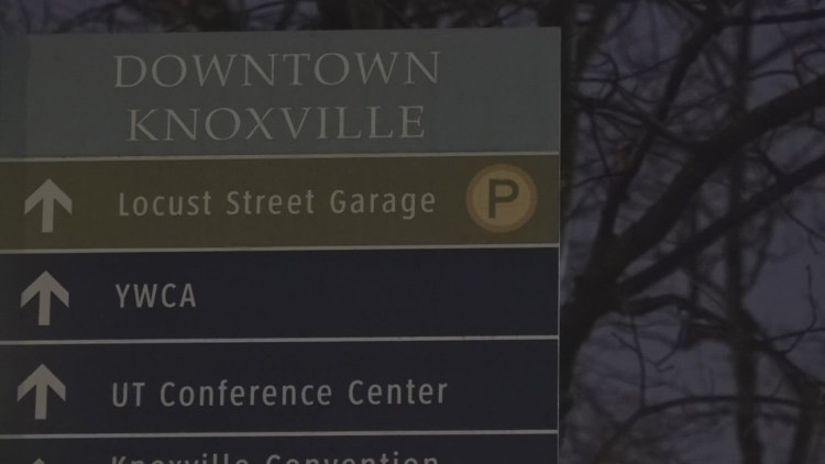 Knoxville asking for public opinion on parking downtown