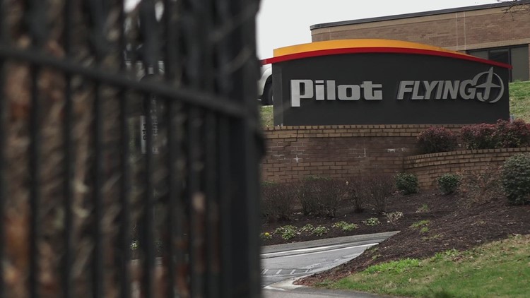 Berkshire Hathaway buys remaining 20% stake in Pilot Travel from Haslam family for undisclosed sum