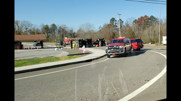 No serious injuries after semi-truck carrying milk flipped on Topside Road near Alcoa Highway