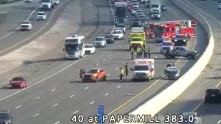 I-40 West backed up after crash near Papermill Drive exit