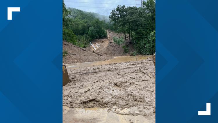 Officials: All lanes open after large mudslide in Bell County