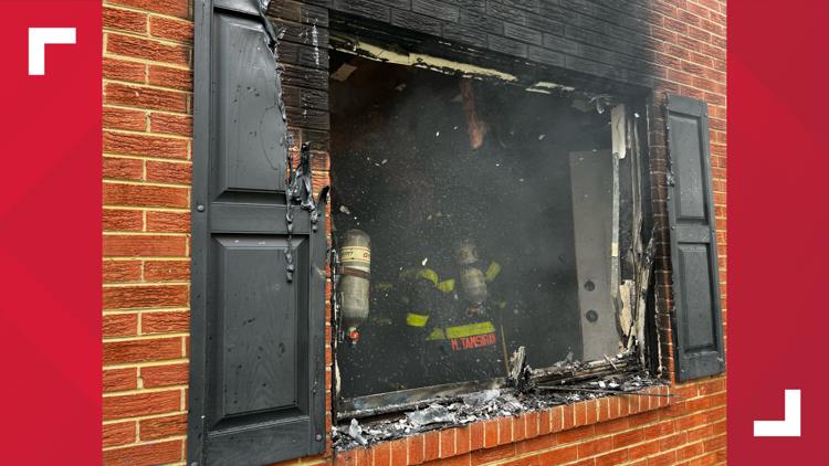 KFD: Several animals dead after South Knoxville apartment fire, no other injuries reported