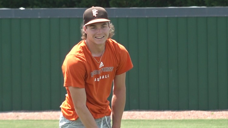 Pigeon Forge pitcher, UT commit Dylan Loy named Gatorade Tennessee Player of the Year for the second year in a row