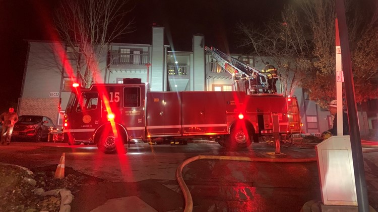 Neighbors alert household to apartment fire