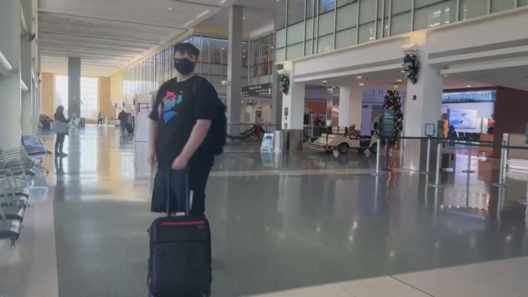 Anderson County anonymous donor buys flight so student has chance to see mom