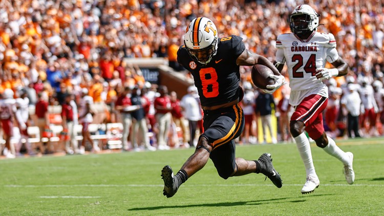 Josh Heupel gets first SEC win in Neyland Stadium, Tennessee defeats South Carolina, 45-20