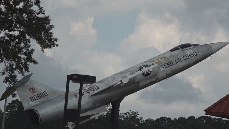 Smoky Mountain Air Show inspires people to join the National Guard, for some it becomes second family Smoky Mountain Air Show inspires people to join the National Guard, for some it becomes second family