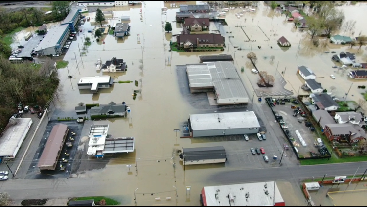 Middlesboro officials forced to call on rescue teams while floodwaters rose