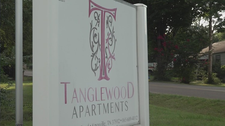 North Knoxville neighbors face homelessness due to rent spike, following property company buying apartment complex
