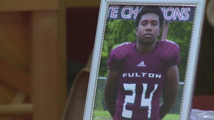 Mom remembers Zaevion Dobson on his birthday, who would have been 23 years old Mom remembers Zaevion Dobson on his birthday, who would have been 23 years old